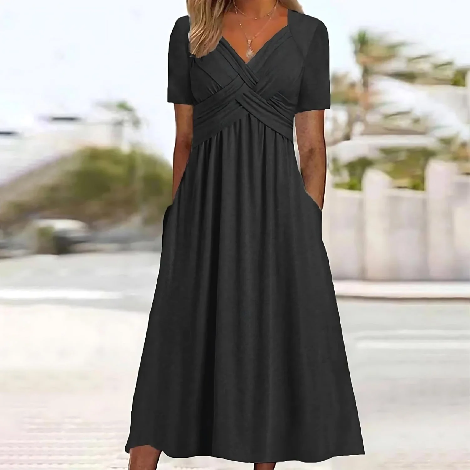 Midi-Kleid mit Bauchkaschierung