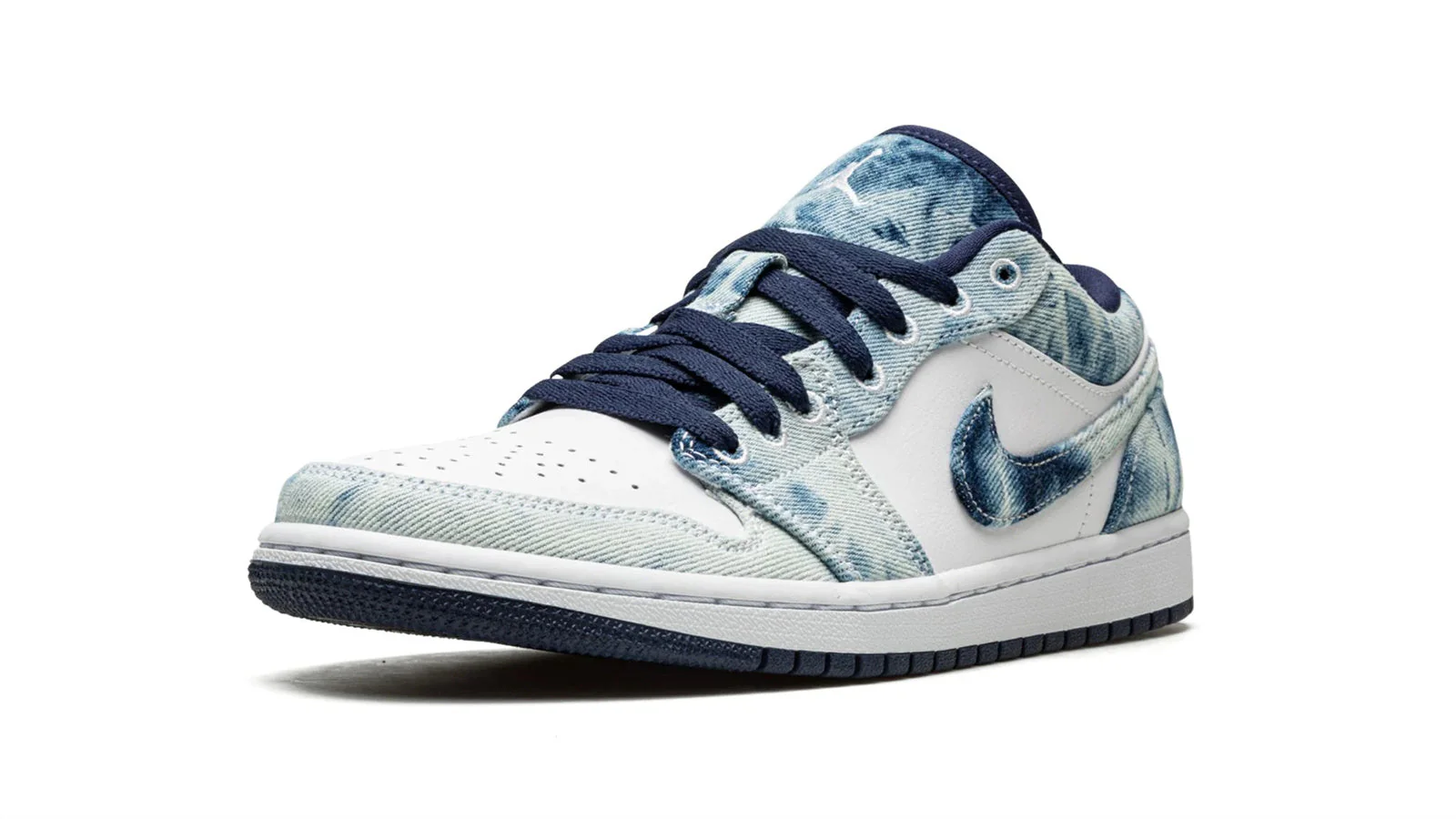 Air Jordan 1 Low SE 