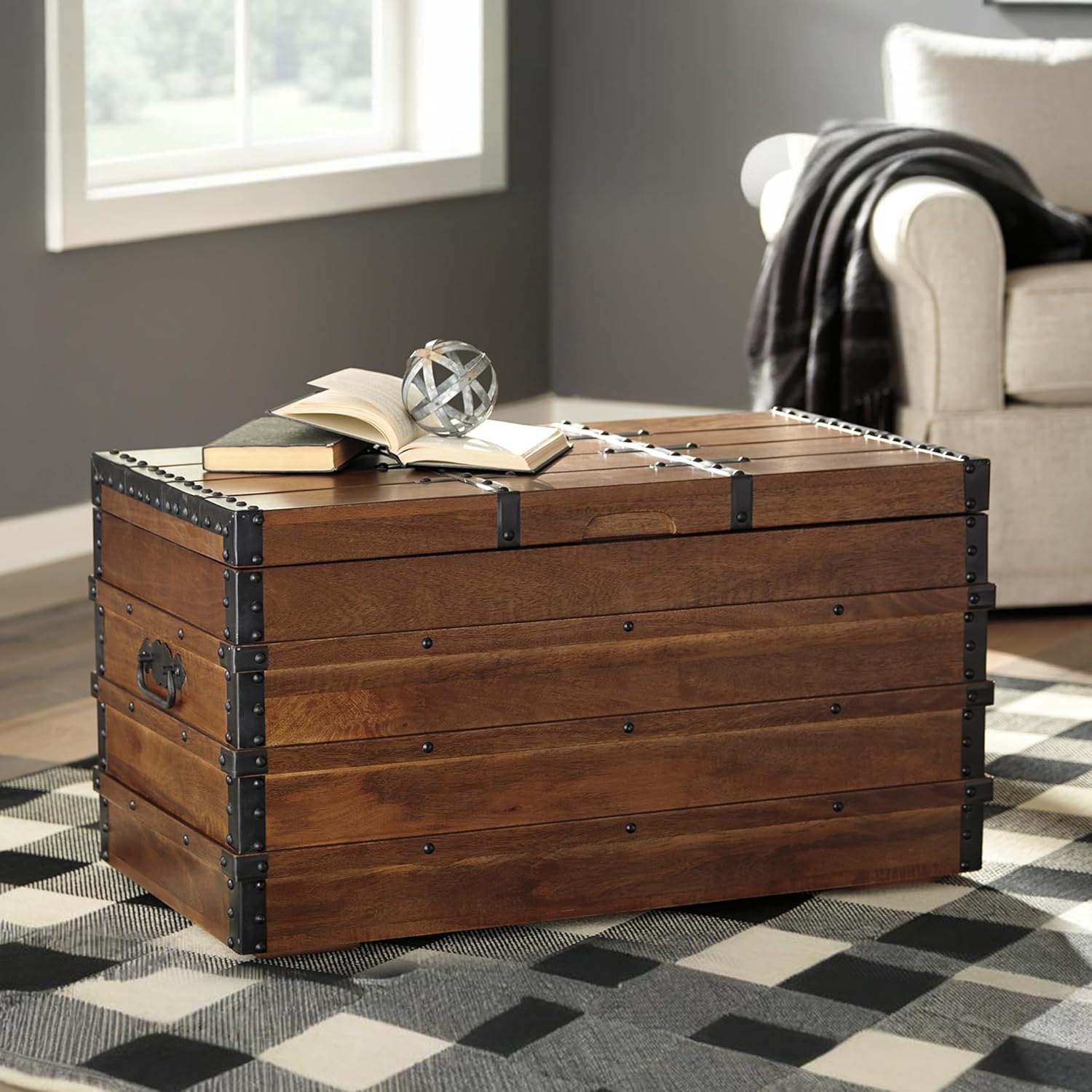 Signature Design By Ashley Kettleby Wooden Storage Box Trunk, Vintage?Style Coffee Table With Hinged Top And Hidden Storage, Wood Construction With Metal Hardware For Living Room Organization, Brown
