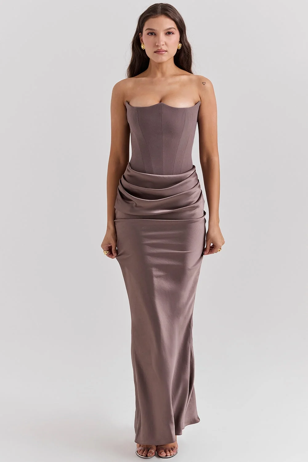 Tr?gerloses Maxikleid f��r Damen | Elegantes Abendkleid mit Raffungen und figurbetontem Schnitt | Flie?endes langes Kleid