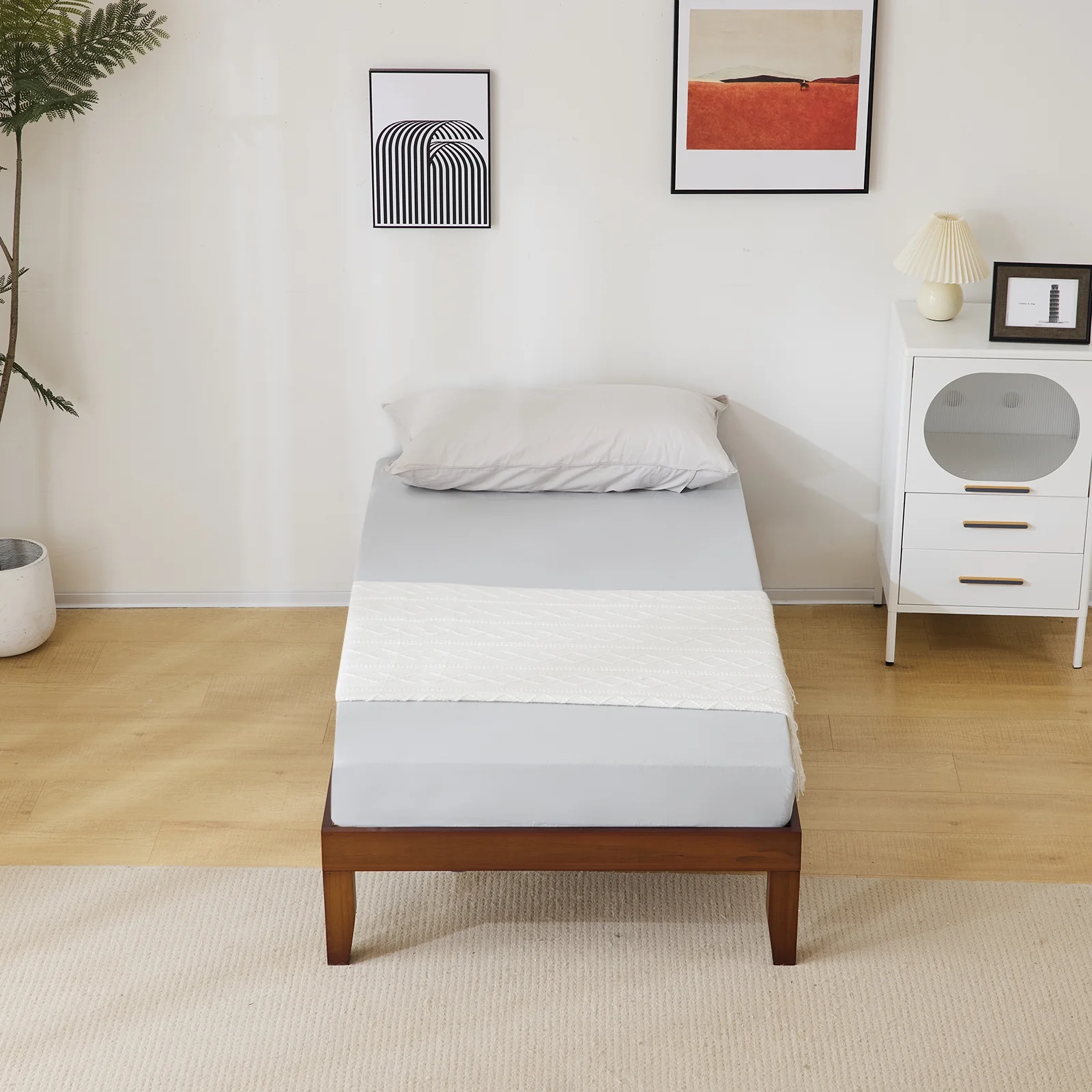 Houten eenpersoonsbedframe met bruine afwerking �C Stevig en eenvoudig ontwerp, 197,2 x 96,5 x 30,5 cm �C Ideaal voor kinderkamers