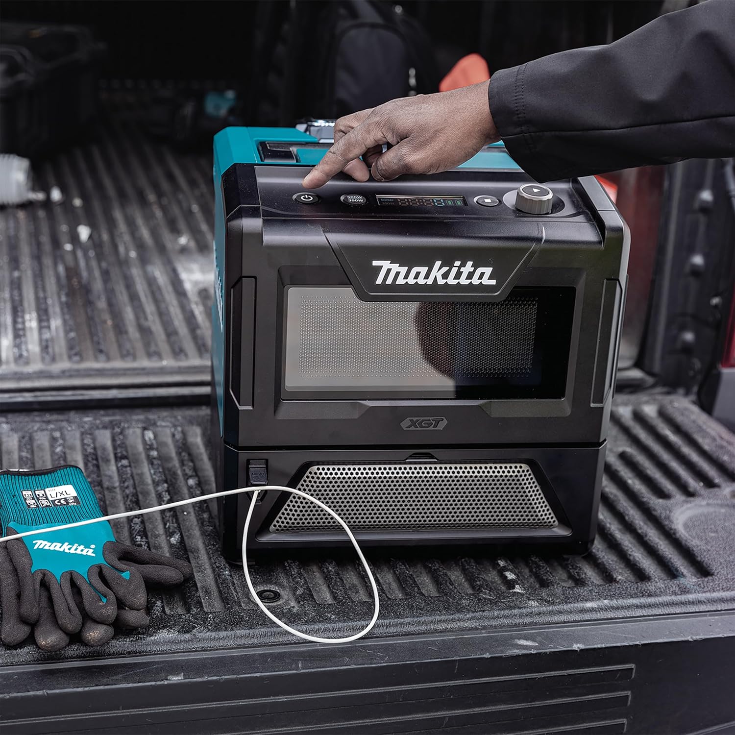 Makita MW001GZ Accu-magnetron 40V max. 350/500 W, 8 l (zonder accu, zonder lader)