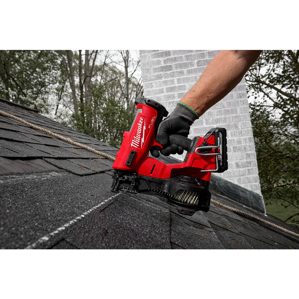 2025 Milwaukee 2909-20 M18 FUEL Draadloze Coil Roofing Nailer Li-Ion 18V - Alleen gereedschap