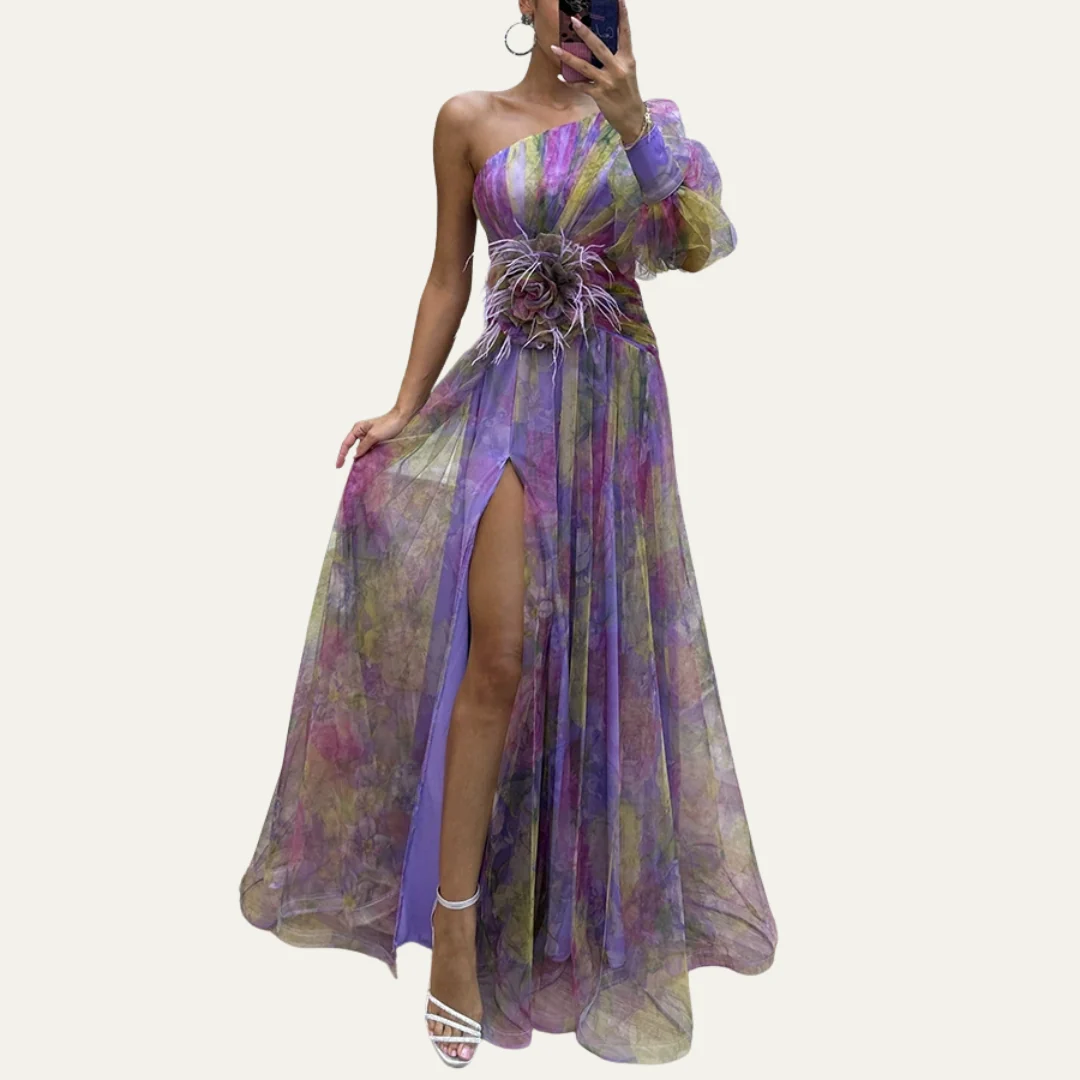 Schulterfreies Maxikleid f��r Hochzeitsg?ste