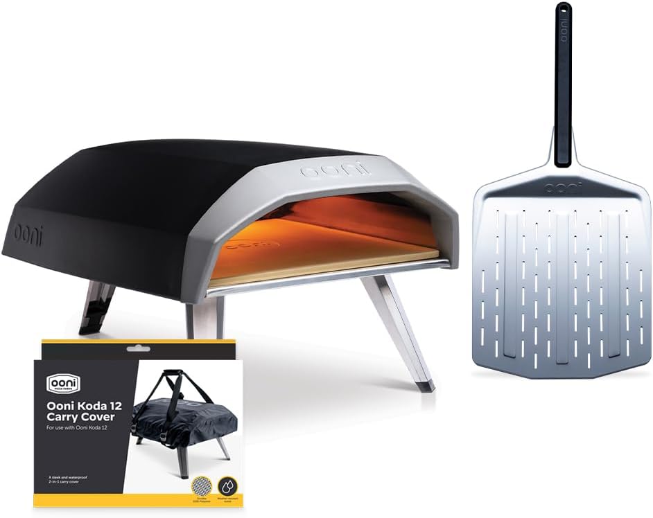 Ooni Koda 12 Gas-Pizzaofen Bundle – Tragbarer Outdoor Ofen inkl. 30 cm Perforierter Pizzaschaufel & Passgenauer Abdeckhaube – Pizza in 60 Sekunden