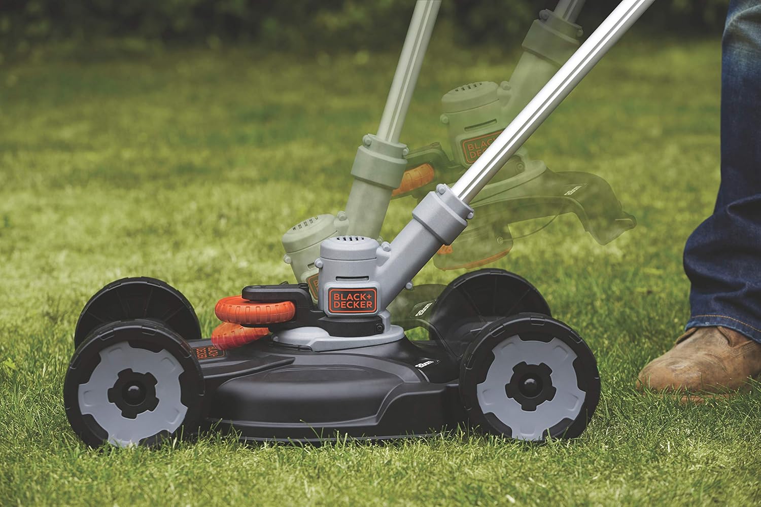 BLACK+DECKER 3-in-1 multi-trimmer set, accugrasmaaier en grastrimmer (18V 2,0Ah, speciaal voor kleine gazons en moeilijk terrein) STC1820CM