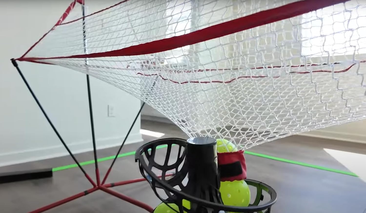 Tennis Maschine Mit Netz (12lb),Pickle bällewurfmaschinen Set für selbsttraining,Anfänger/Kinder/Trainer/Zuhause/Gericht, für alle Stufen/Alter,AC&Batterie&USB-Kabel