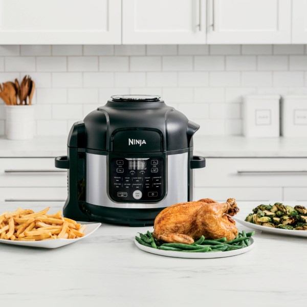 Ninja FD302 Foodi 11-in-1, 6.5-Quart Pro Pressure Cooker, Air Fryer