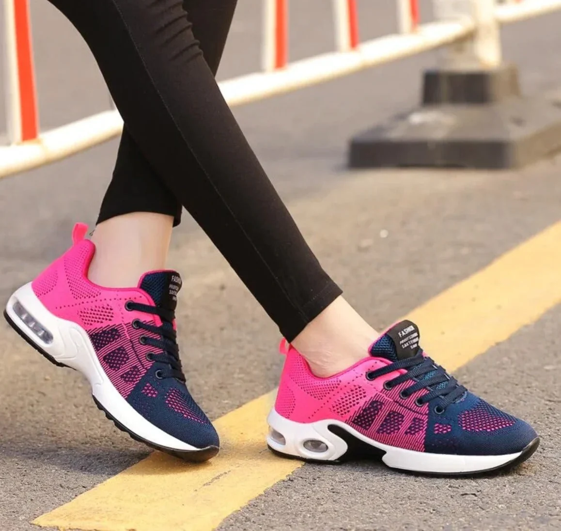 Orthop?dische Damen Schuhe | Bequeme Sneaker mit Fu?gew?lbest��tze & Atmungsaktivem Textil | Rutschfeste Sohle f��r Alltag
