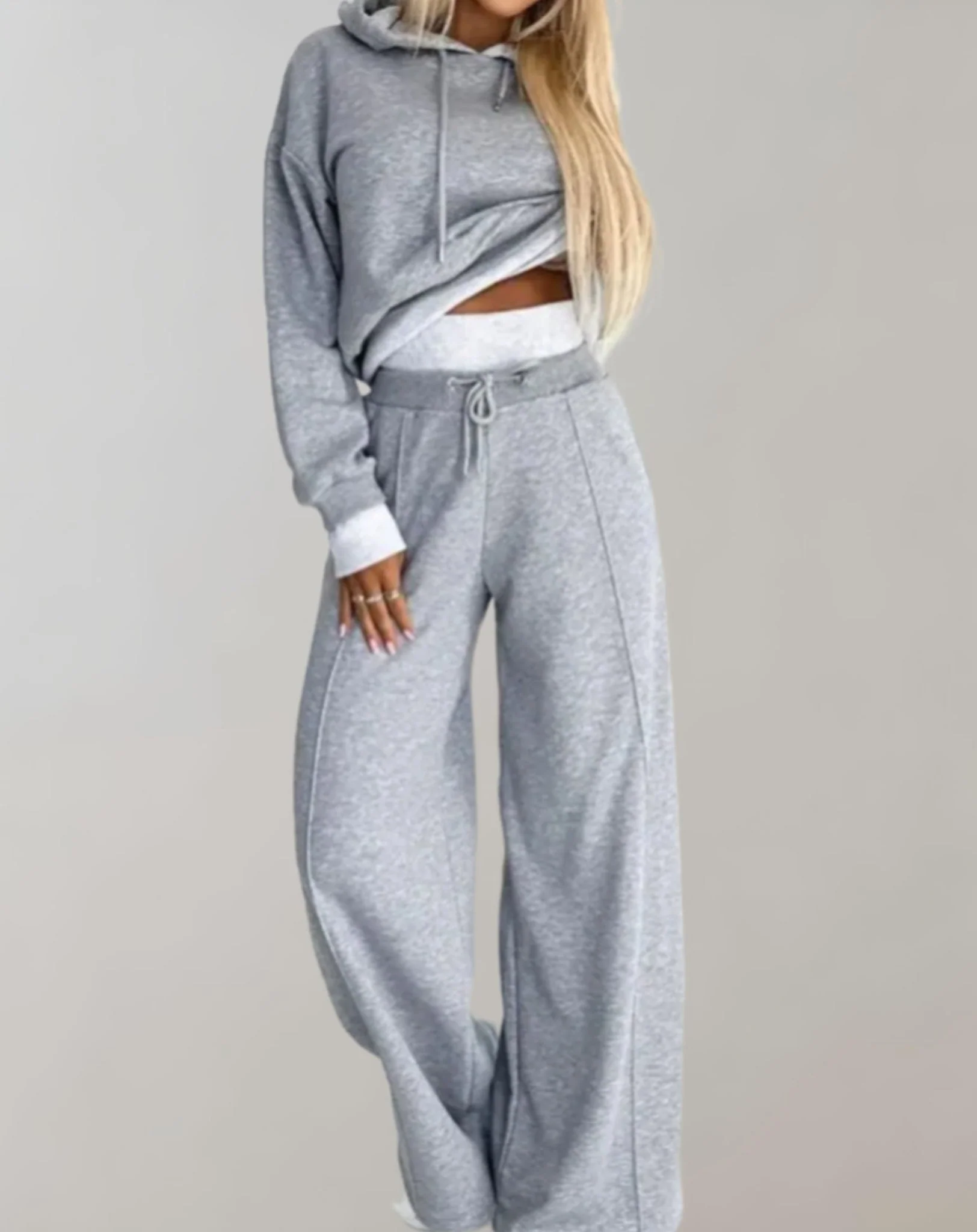 Damen Lounge Set Zweiteiler mit Cropped Hoodie und weiter Hose | Bequemer Hausanzug mit High Waist Schnitt f��r Freizeit