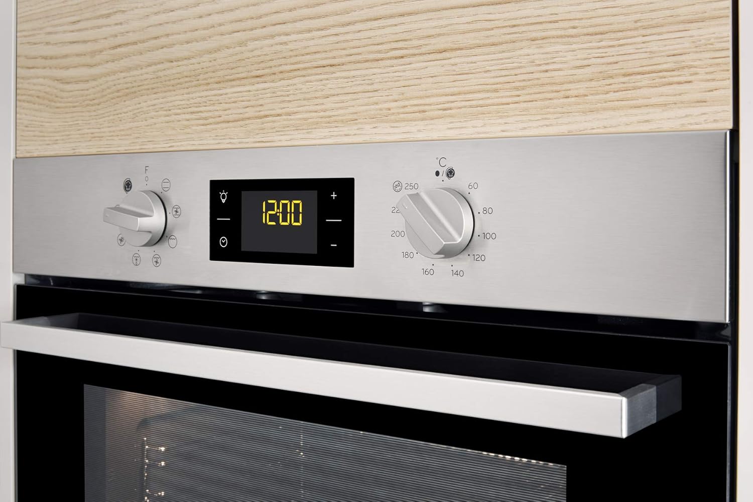 Privileg PBWR6 OH5F IN Einbau-Backofen/ Energieffizienzklasse A/ 71 L/ Hydrolyse-Reinigungsfunktion/ Multifunktions-Umluftbackofen Mit 7 Funktionen/ Edelstahl/ Turn&Go/ Click&Clean