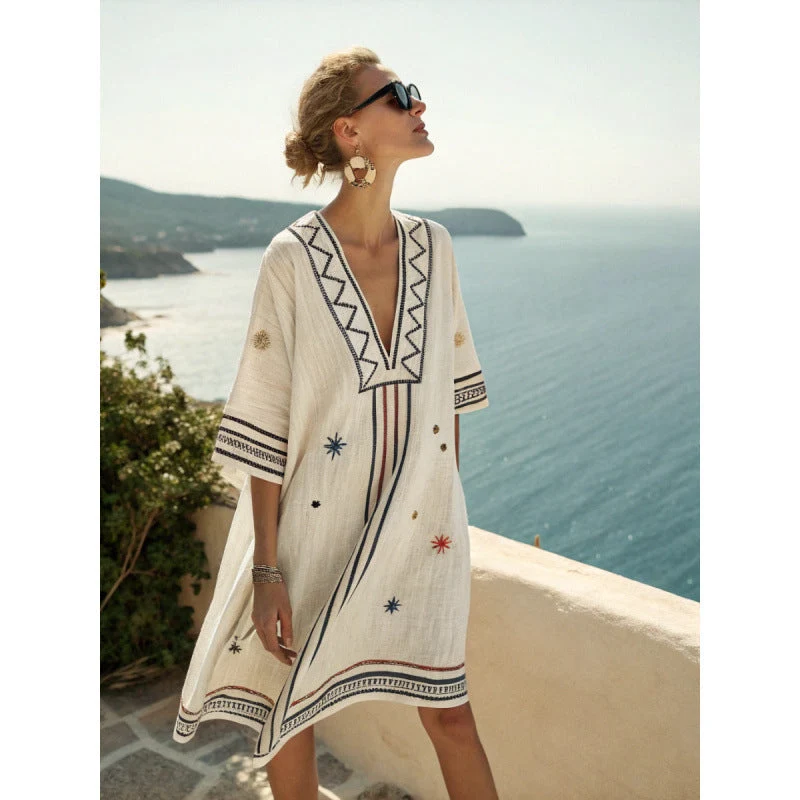 Damen Kaftan Kleid mit Stickerei aus Baumwoll-Leinen-Mix �C Luftiges Boho Sommerkleid f��r Urlaub und Strand �C Lockere Passform