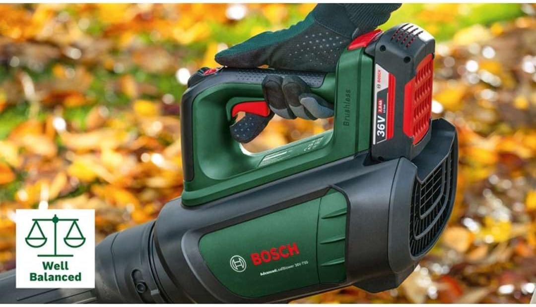 Bosch Accu-bladblazer AdvancedLeafBlower 36V-750 (1x 2,0 Ah accu, 36 volt systeem, voor het verwijderen van hardnekkige bladeren op grote oppervlakken, laag gewicht: 2,8 kg, in doos)