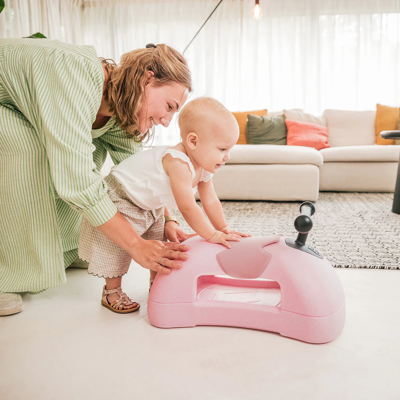 2025 Scoot and Ride My First 3-in-1 Babywalker & Glijder in Roze