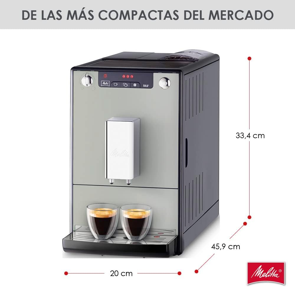 Melitta Solo - Kaffeevollautomat mit höhenverstellbarem Auslauf, kleine Kaffeemaschine mit abnehmbarem Wassertank, für z. B. Espresso oder Café Crème, silber