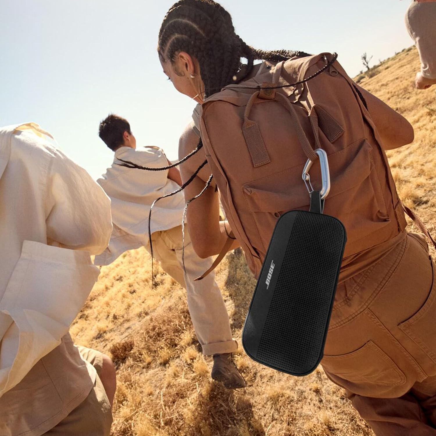 Bose SoundLink Flex Tragbarer Bluetooth-Lautsprecher (2. Gen.), Tragbarer Außen-Lautsprecher mit naturgetreuem Klang, bis zu 12 Stunden Akkulaufzeit, staubdicht und wasserdicht, Schwarz