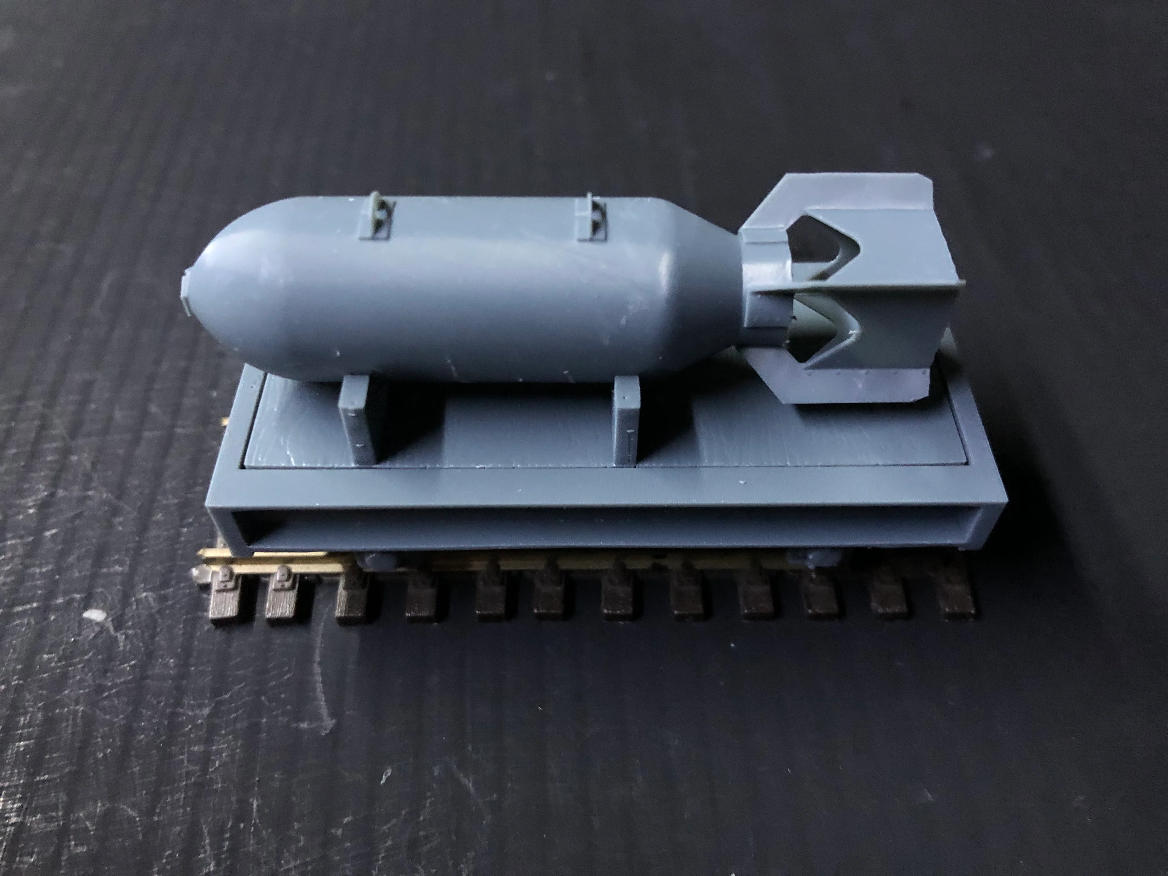 GN15 Munitions Bomb Carrier – Resin Kit with Bomb, Deck Insert, Chassis & Wheelsets - Style B