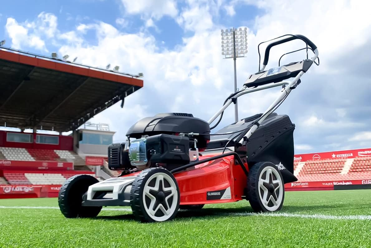 GREENCUT GLM880XE - Cortacésped Gasolina 224cc 7.5cv, Arranque eléctrico Motor 4T autopropulsado, Acero Doble Filo 530mm 21