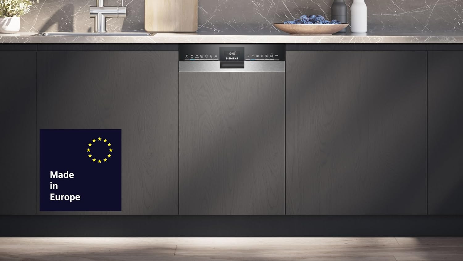 Siemens SR53HS74KE, iQ300, Smarter teilintegrierter Geschirrspüler, 45 cm, Eco 50°C Programm, varioSpeed Plus, höhenverstellbarer Oberkorb, Rackmatik, Kindersicherung, LED-Innenbeleuchtung, Edelstahl