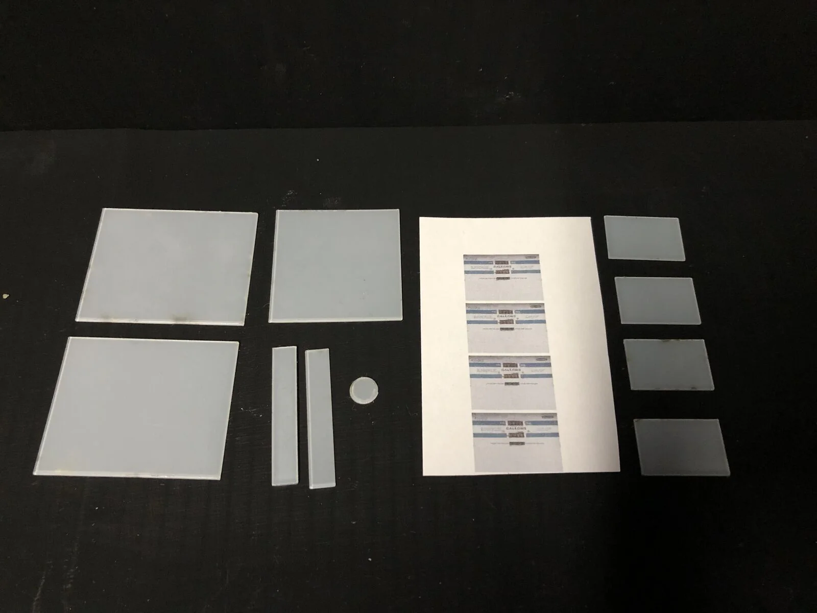 O / O16.5 / 7mm Gauge Country Petrol Station for Forecourt or Roadside