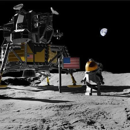 2025 LEGO NASA Apollo 11 Lunar Lander 10266 Creator Expert