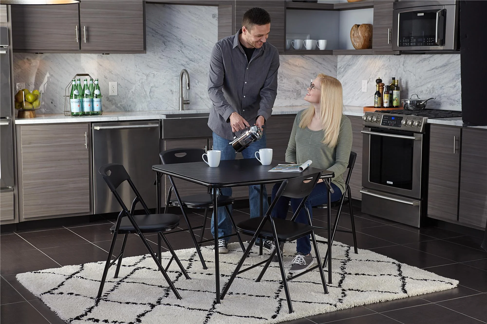 5-delige Inklapbare Tafel- en Stoelenset