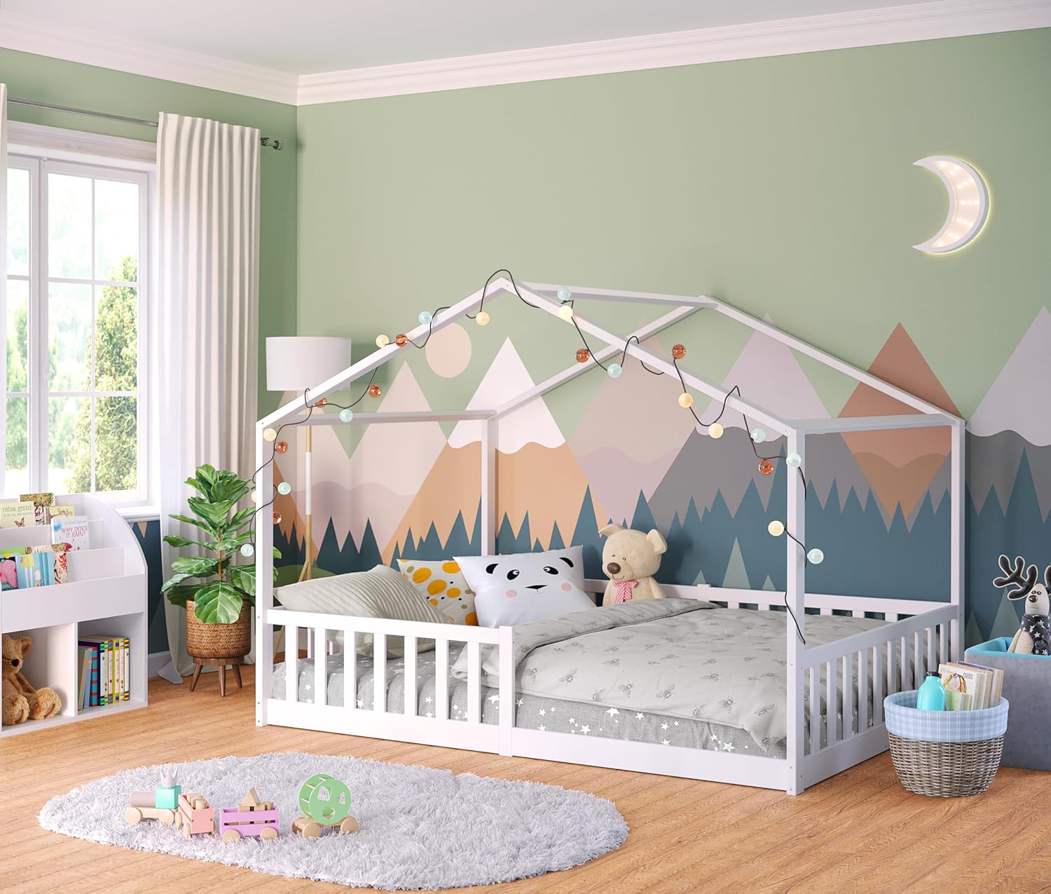 Bellabino Kinderbett Bia 140x200 cm, Hausbett Kinder inkl. Rausfallschutz und Rolllattenrost, Montessori Bodenbett weiß aus Massivholz Kiefer