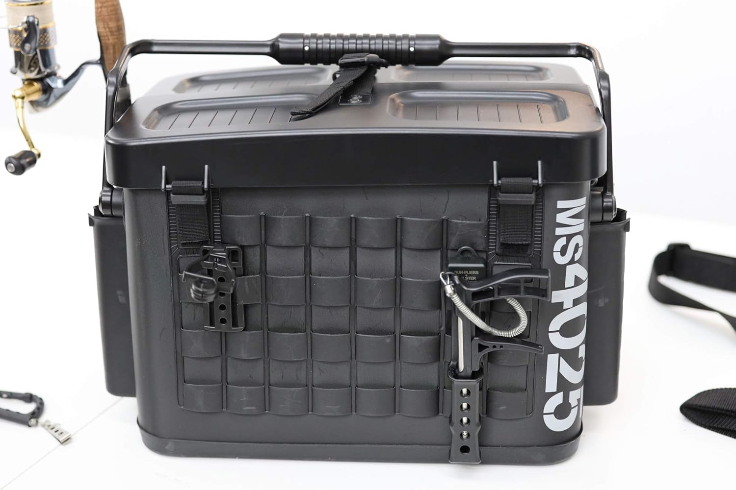 Daiichiseiko Set Angeltasche MS 4025 + Rutenhalter MS Rodrack 33 + Hakenlöser
