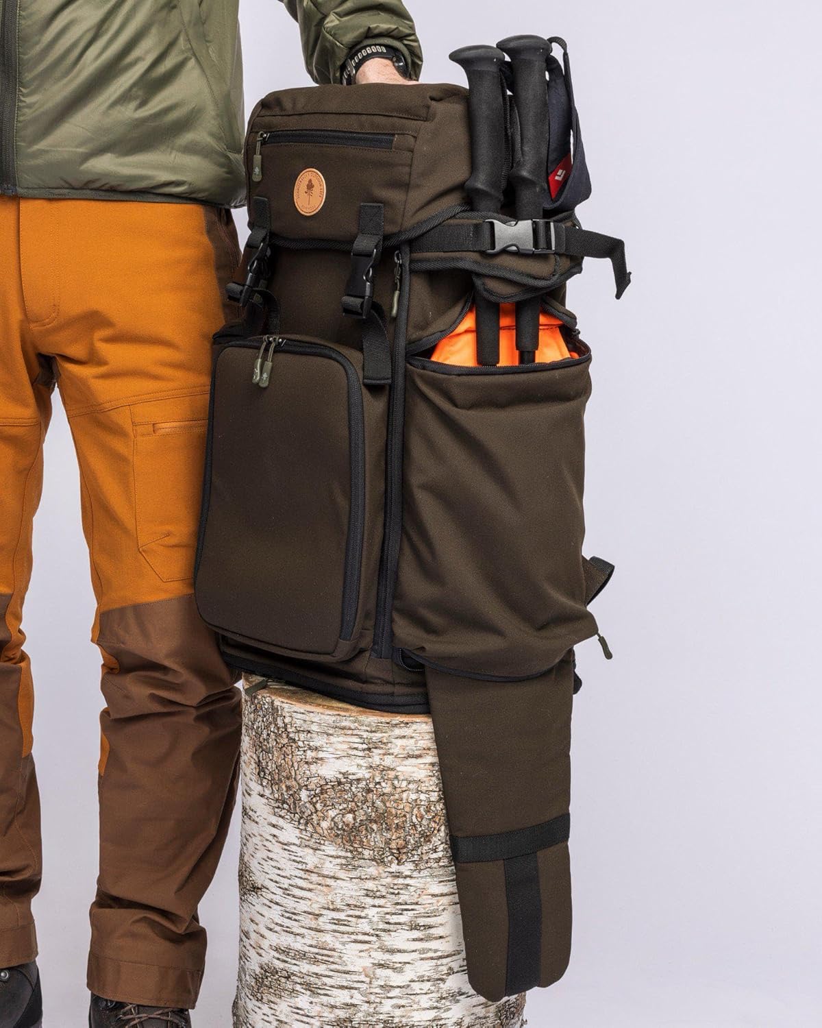 Pinewood unisex Wildmark Rucksack - Jagdrucksack mit praktischen Taschen - kann in einen Stuhl verwandelt werden, ideal für die Jagd, Wandern und Angeln - strapazierfähig