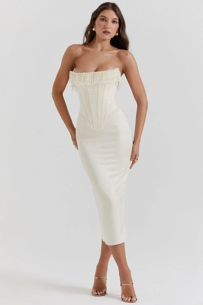 Elegantes tr?gerloses Kleid