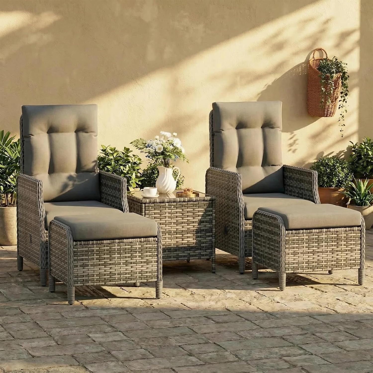 UDPATIO Lounge Möbel Outdoor Set 5-teilig mit Verstellbaren Sessel, Fußhocker und Couchtisch | Rattan Gartenmöbel | Balkonmöbel Kleiner Balkon | Wetterfest Terrassenmöbel | Dunkelgrau