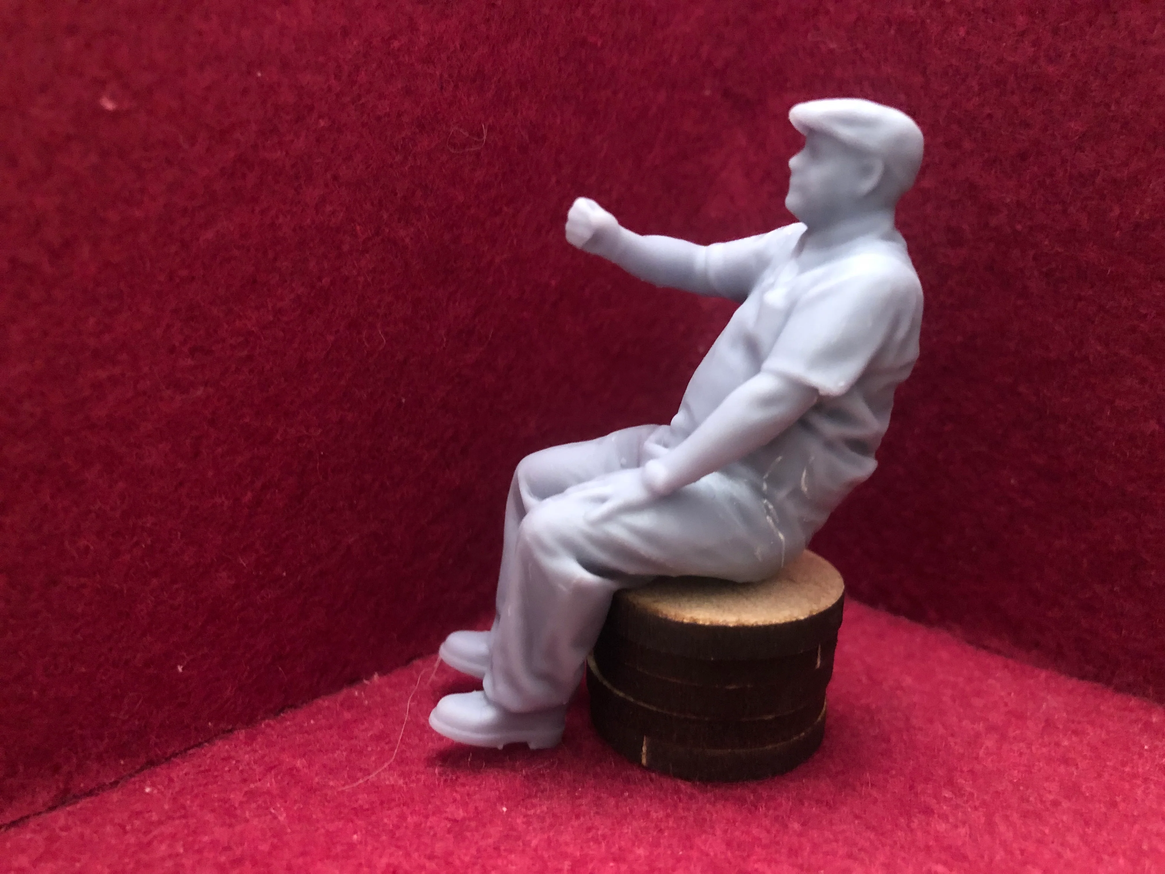 G-Scale Seated figure - 3D scan of a real person - D025 (also GN15)