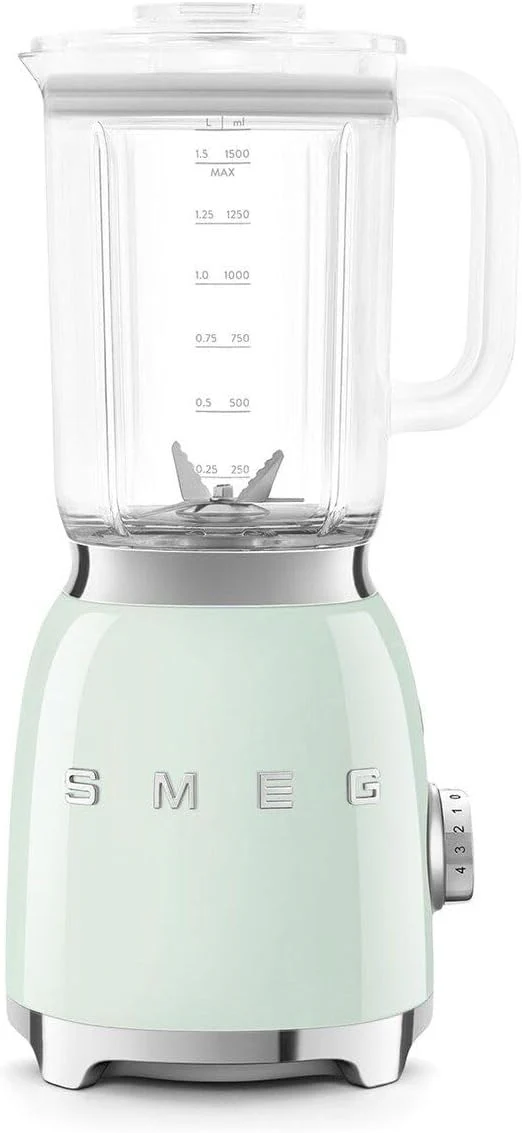 Smeg, BLF03PKEU, 1,5 l blender, 4 snelheden, 4 automatische programma's, afneembare dubbele messen, transparante dekselopening met doseerdop, antislip, 800W, Roze