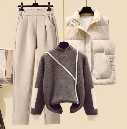 3-teiliges Set: Hose, dicke Weste & Pullover