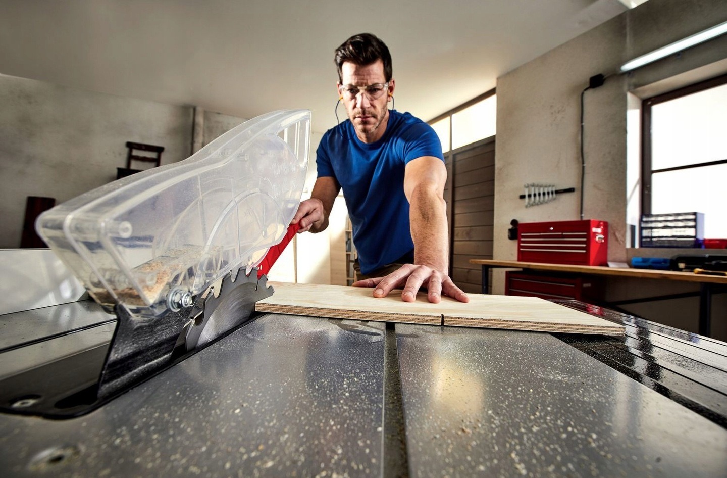 PIŁA STOŁOWA 3400W krajzega przecinarka 4-blaty tarczowa SOFT Start MP0001