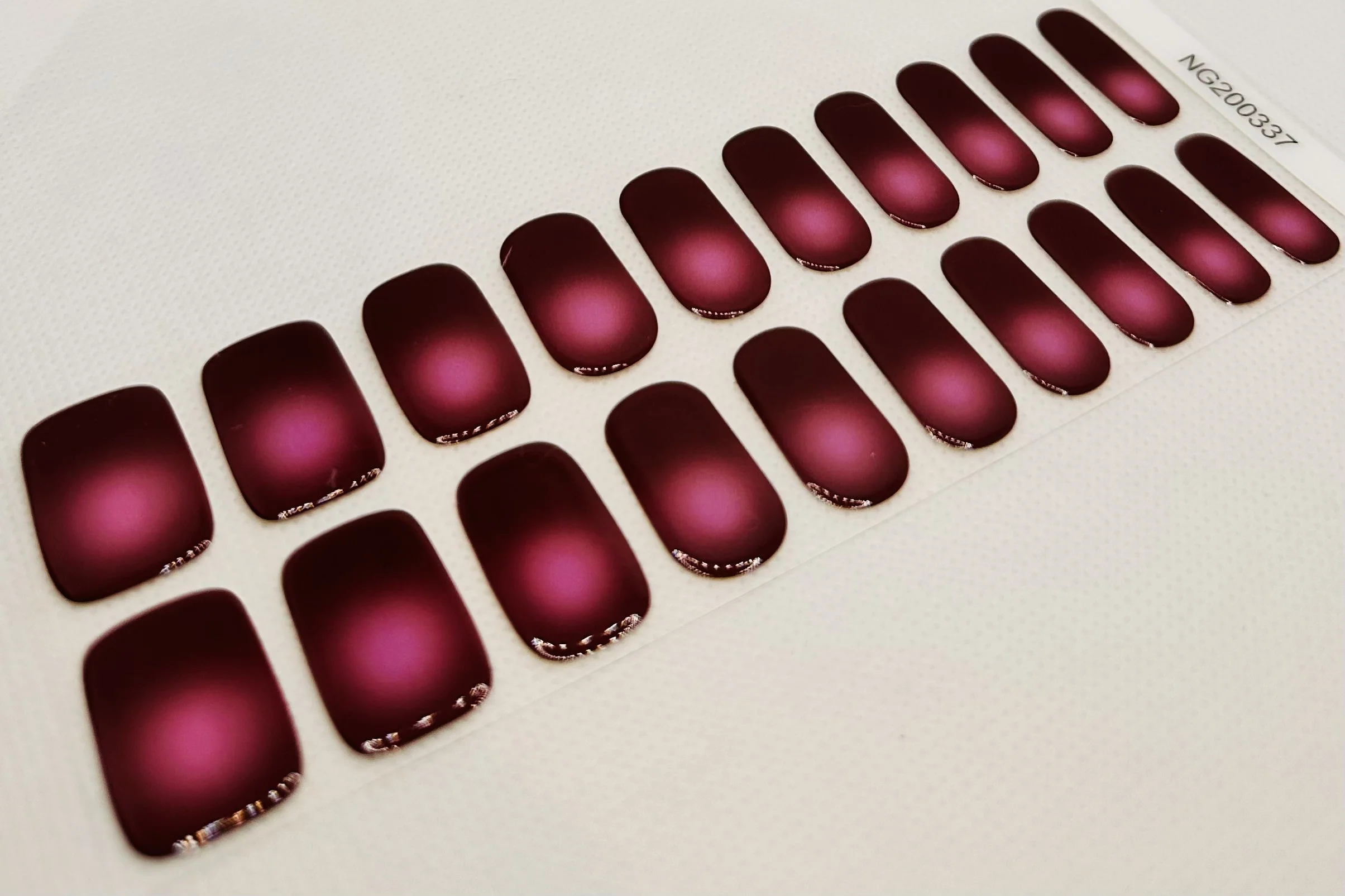 XL Plum Round Ombre Gel