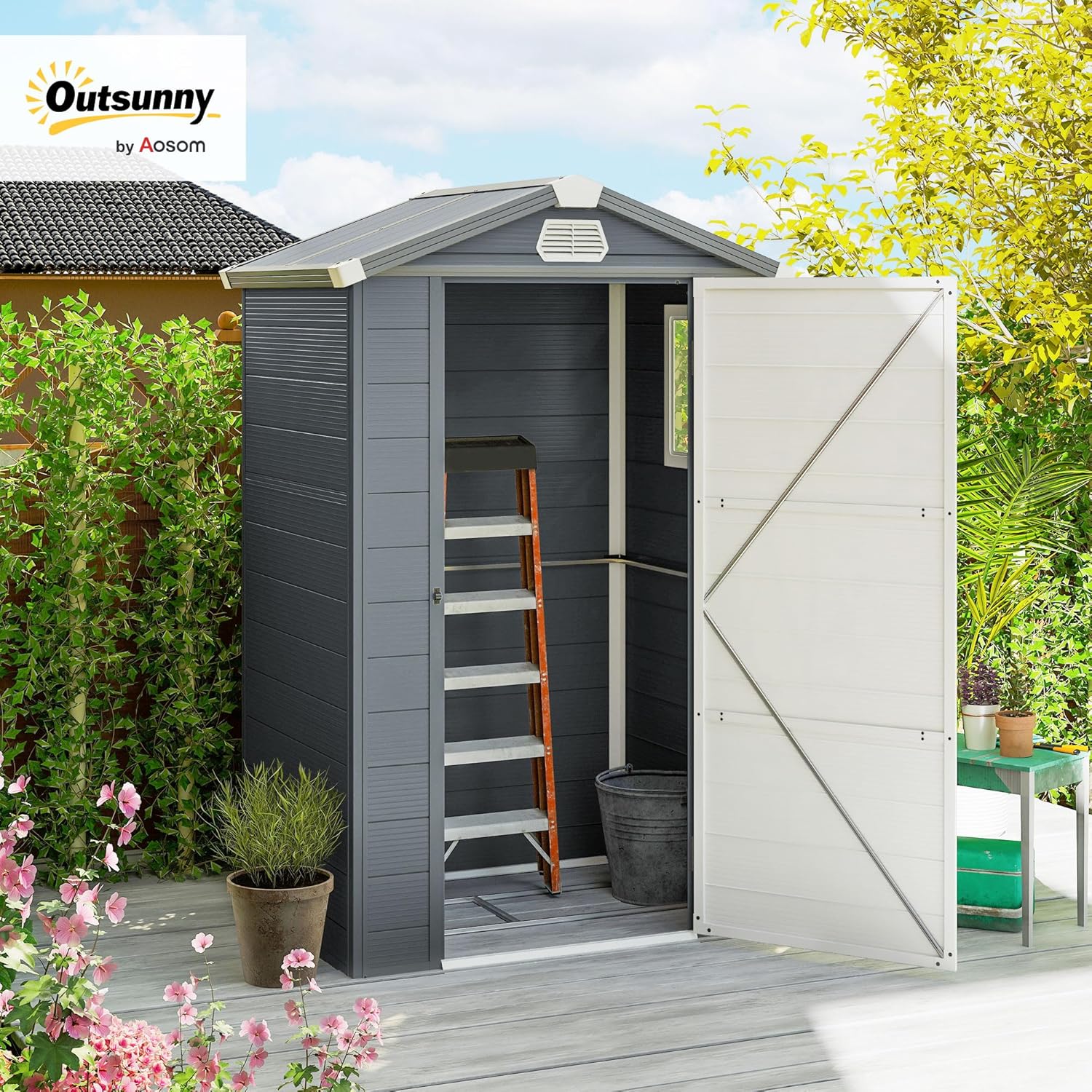 Outsunny Gerätehaus 1,1m², Geräteschuppen mit Satteldach, 133 x 102 x 208 cm, Kunststoff Gartenchuppen mit Abschließbar Tür Belüftungsöffnung Fenster Fundament, Gartenhaus für Garten Dunkelgrau