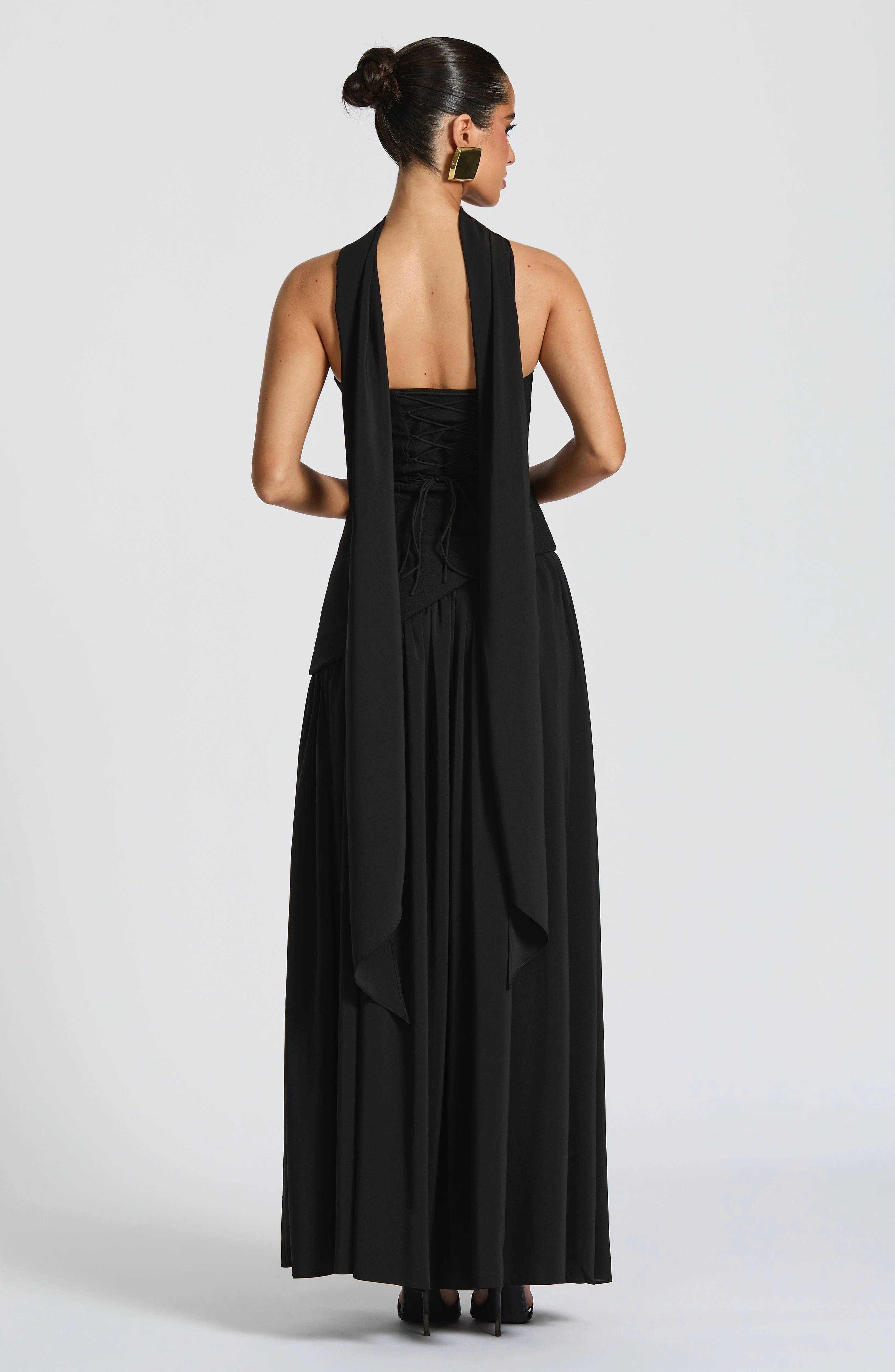 Tr?gerloses Maxikleid mit Beinschlitz f��r Hochzeitsg?ste