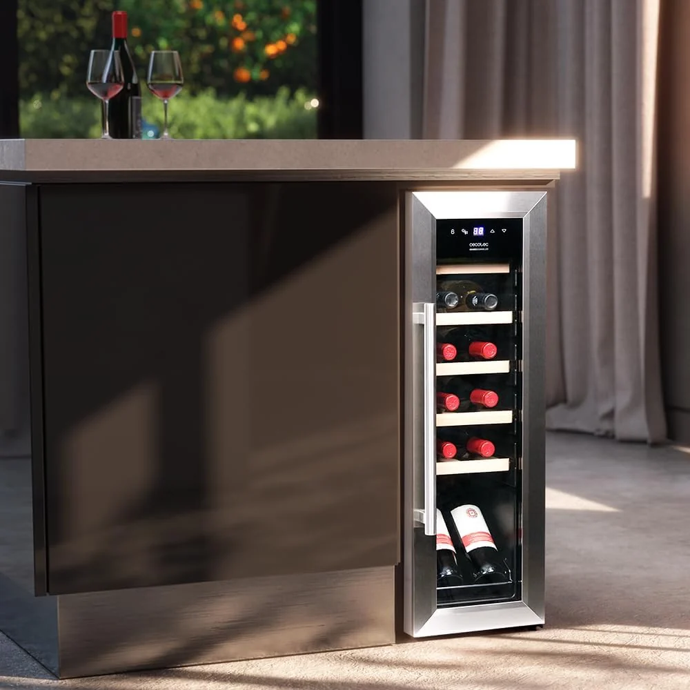 Cecotec Vinoteca Libre Instalación Bolero GrandSommelier 1250 CoolWood. Nevera para vinos con capacidad para 12 botellas, temperatura ajustable de 8-18ºC, LED y estantes de madera.