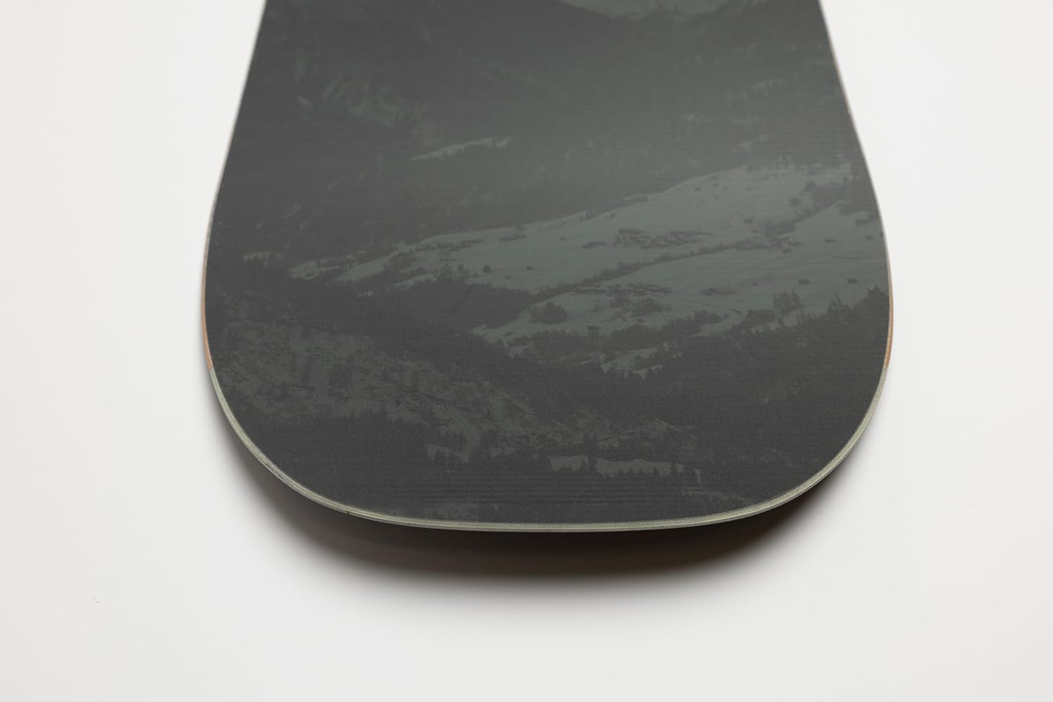 Nitro Snowboards Herren Magnum BRD´25, Allmountainboard, Directional, Cam-Out Camber, All-Terrain, Freeride, Wide, für große Füße