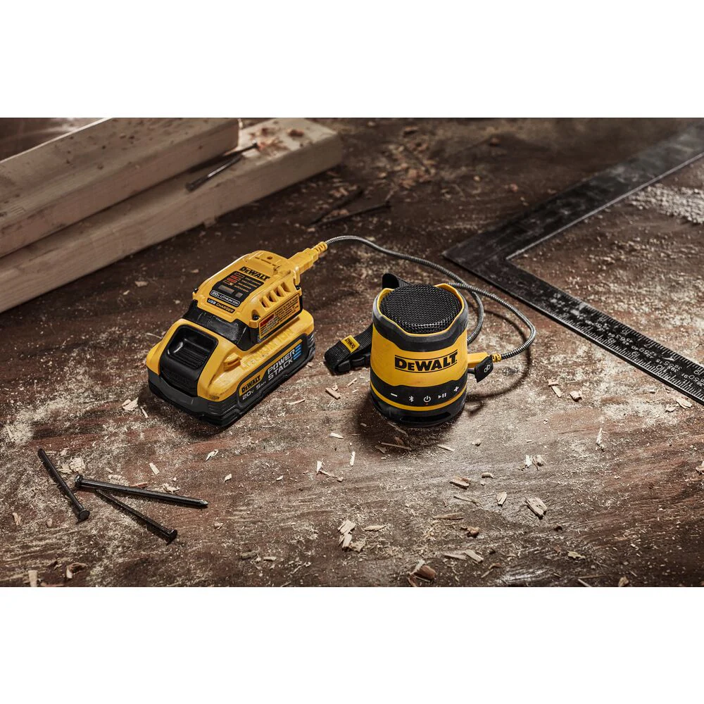 2025 DeWALT DCR008 Mini Bluetooth Luidspreker Oplaadbaar