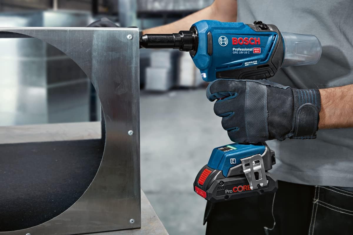 Bosch Professional 18V System Akku Nietpistole GRG 18V-16 C (Zugkraft max. 16.000 N, Hublänge 25mm, ohne Akku/ Ladegerät)