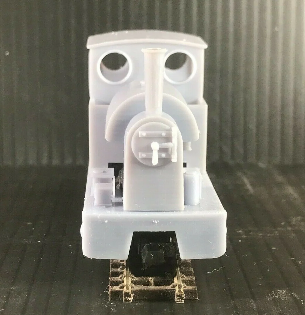 OO9/009 Saddle Tank Steam Narrow Gauge Locomotive to fit Kato chassis 11-109