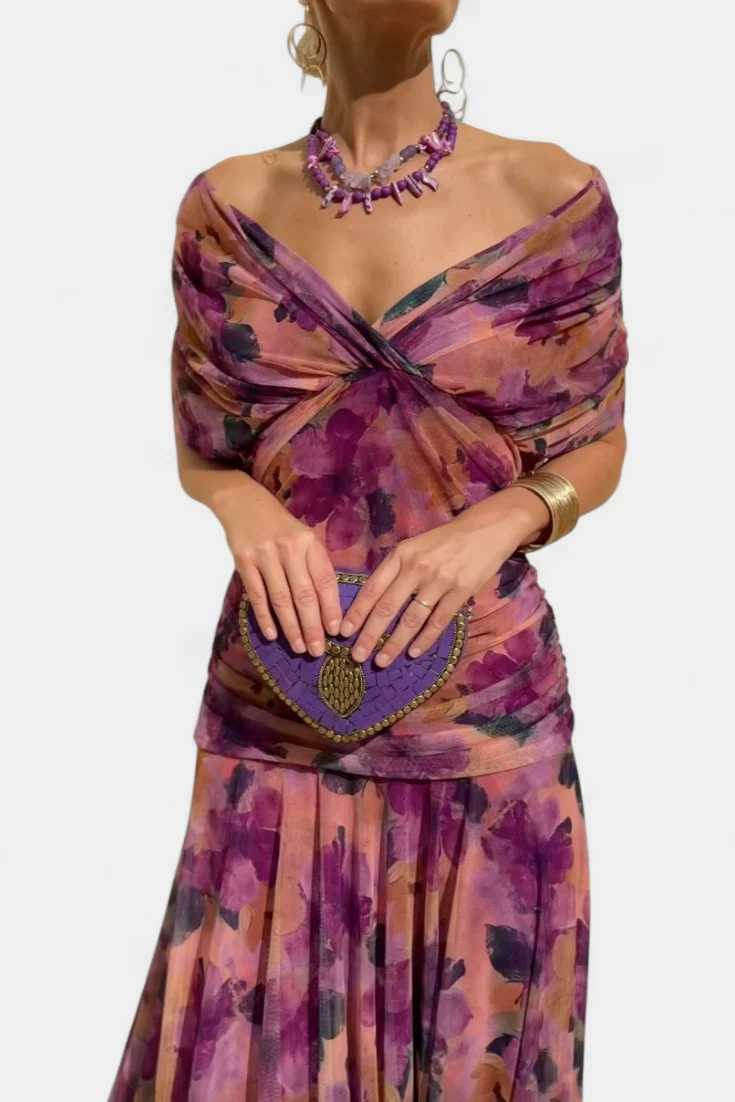 Schulterfreies gerafftes Maxikleid f��r Hochzeitsg?ste