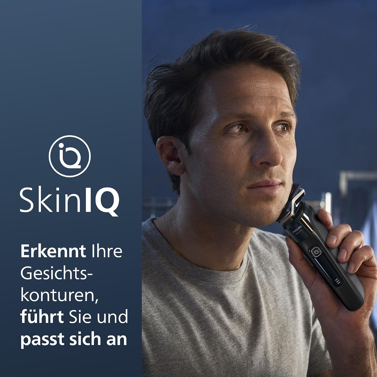 PHILIPS Shaver Series 7000 – Elektrischer Nass- und Trockenrasierer für Herren mit ausklappbarem Trimmer, Reinigungsstation, Ladestation & Reiseetui (Modell S7886/55)