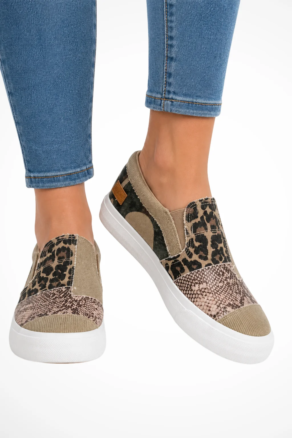 Damen Slipper Canvas | Slip-On Sneaker mit Animal Print | Bequeme Freizeitschuhe zum Reinschl��pfen f��r den Alltag