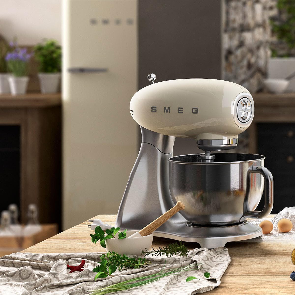Smeg, SMF02PKEU Küchenmaschine, 10 Geschwindigkeitsstufen, Planetenrührwerk, Sicherheitsabschaltung, 2 Rührbesen, Kugelgriff aus Edelstahl, 800 W, Rose