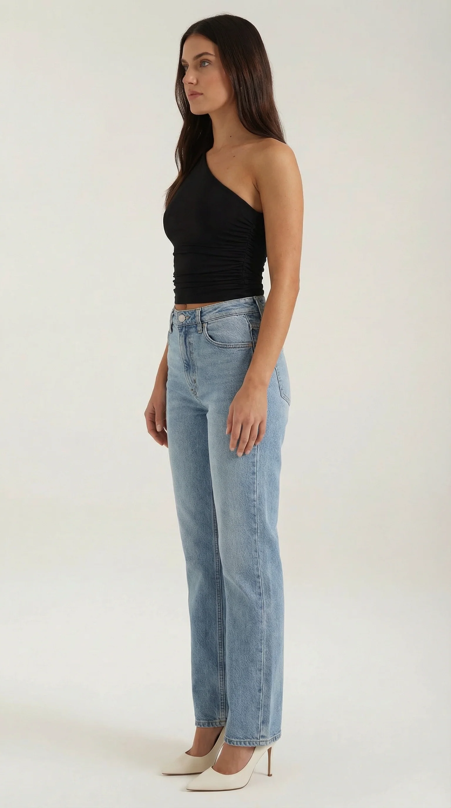 ?rmelloses One-Shoulder-Top mit seitlicher Raffung