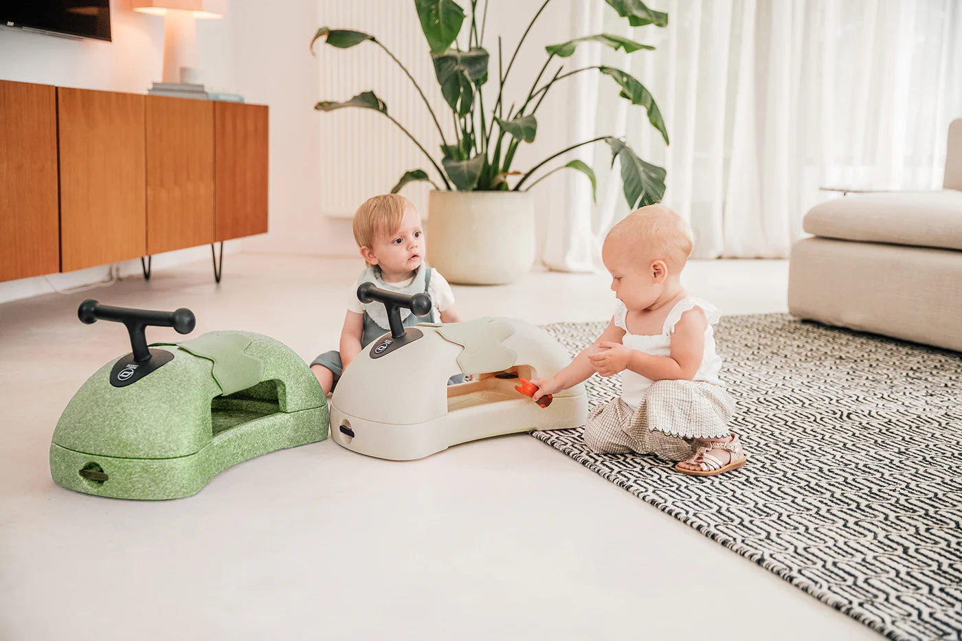 2025 Scoot and Ride My First 3-in-1 Babywalker & Glijder �C Olive