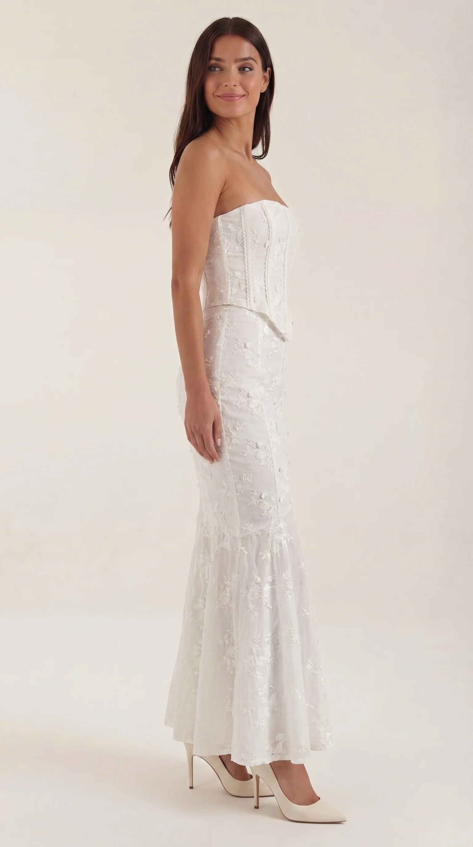Korsett-Maxikleid aus Spitze